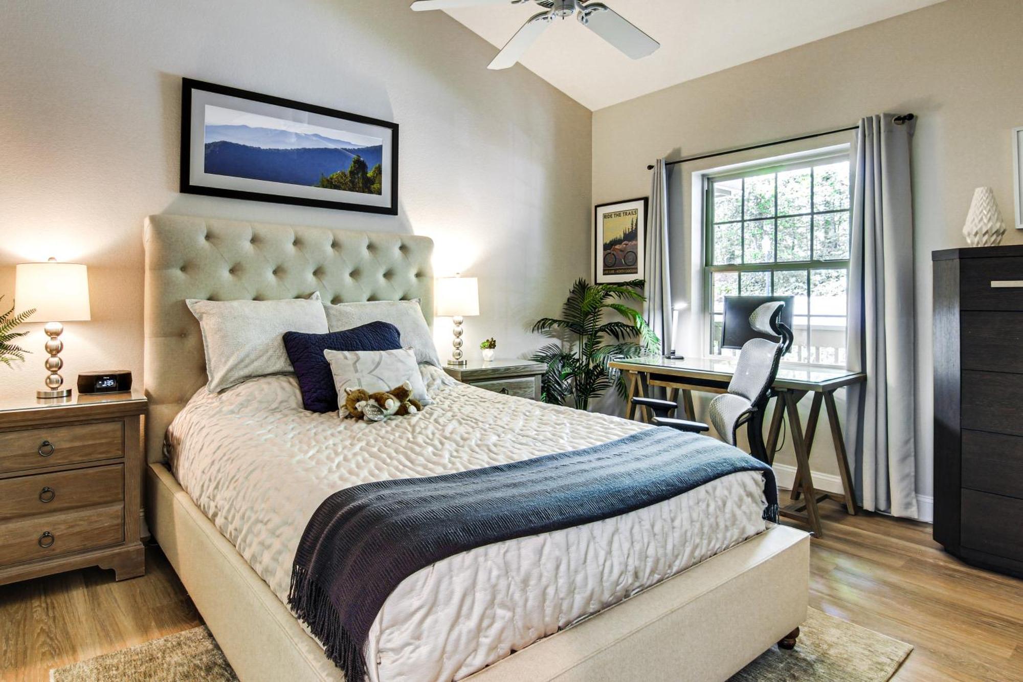 Lake Lure Condo With Resort Pool And Beach Access! ภายนอก รูปภาพ